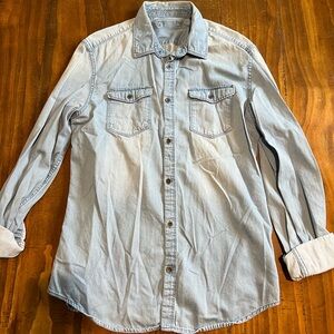 Calvin Klein casual mens shirt size M.